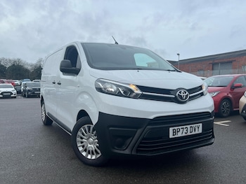 Toyota ProAce feature image