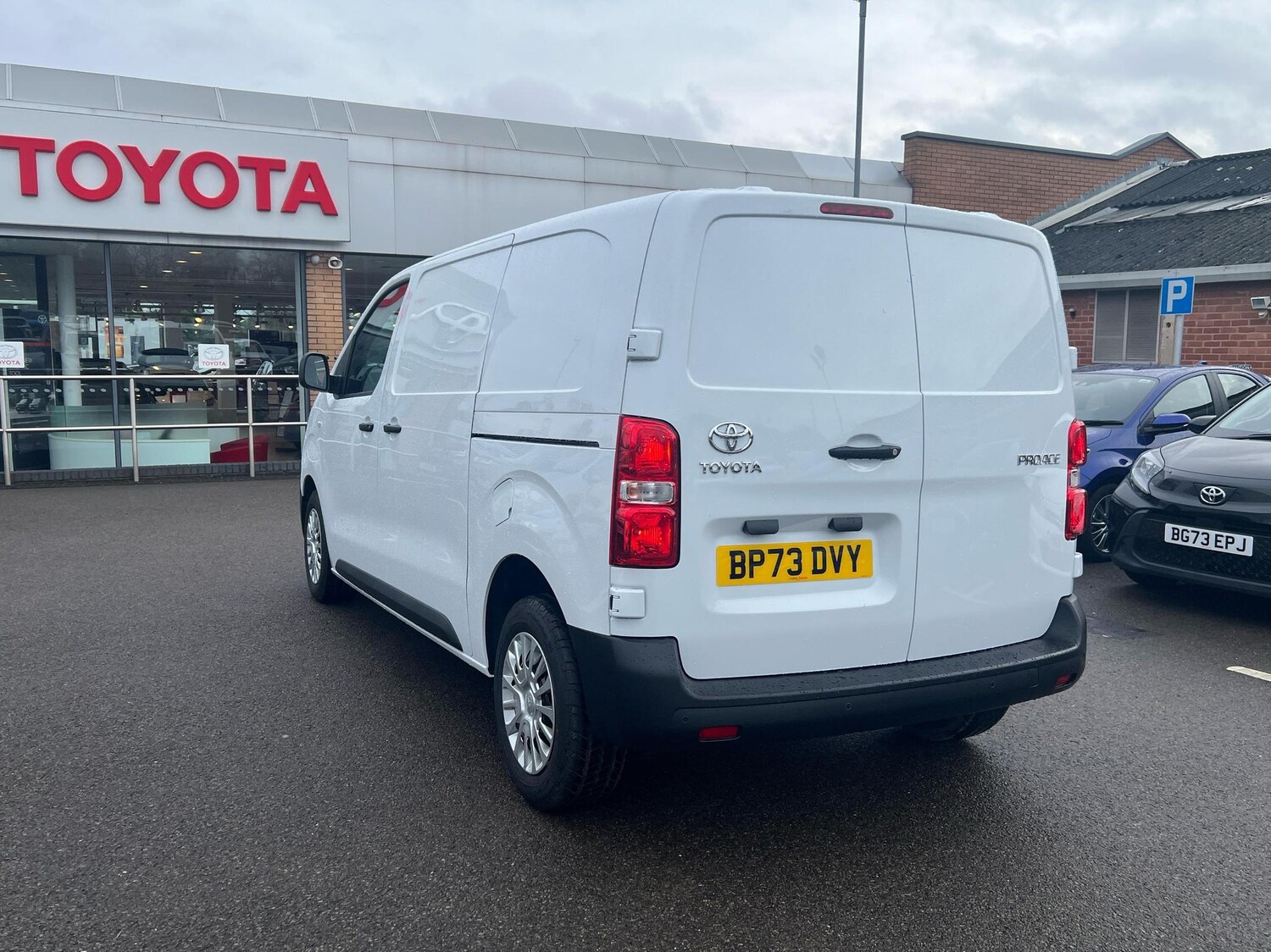 Used Toyota ProAce 2023 for sale - 77587960: Photo 4