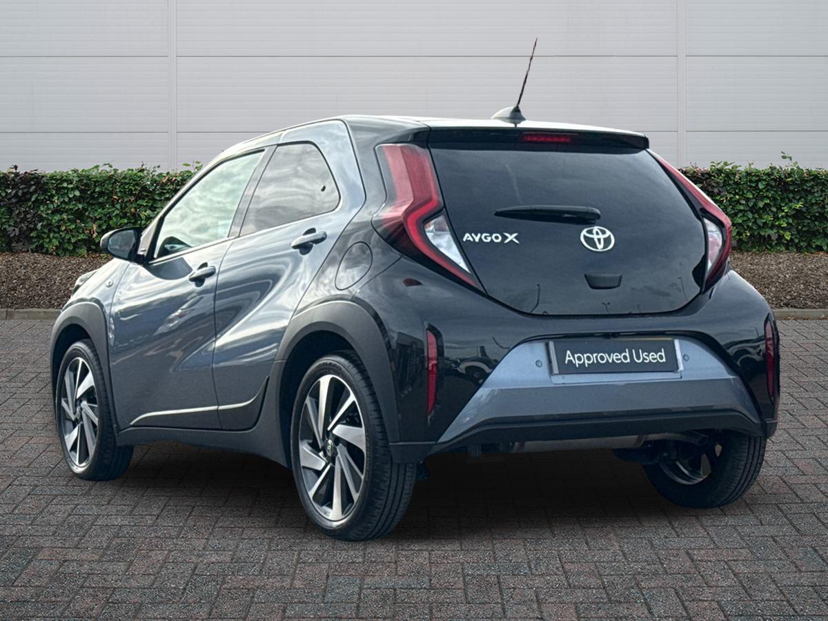 Used Toyota Aygo X 2025 for sale - 78102520: Photo 2