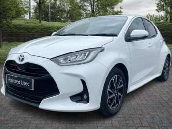 Used Toyota Yaris 2023 for sale - 74499878: Photo