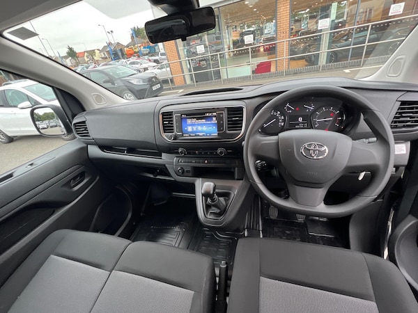 Used Toyota ProAce 2023 for sale - 75328089: Photo 5