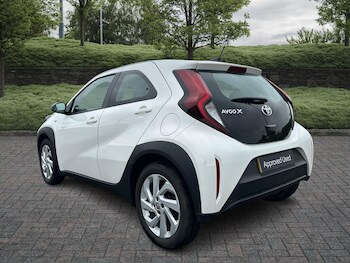 Used Toyota Aygo X 2024 for sale - 75742500: Photo