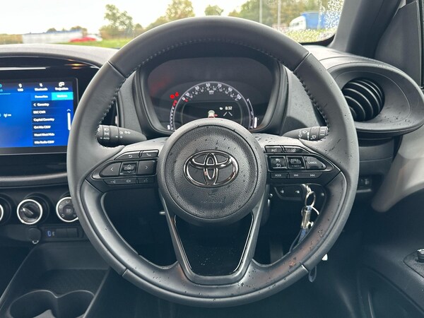 Used Toyota Aygo X 2024 for sale - 75742500: Photo 8