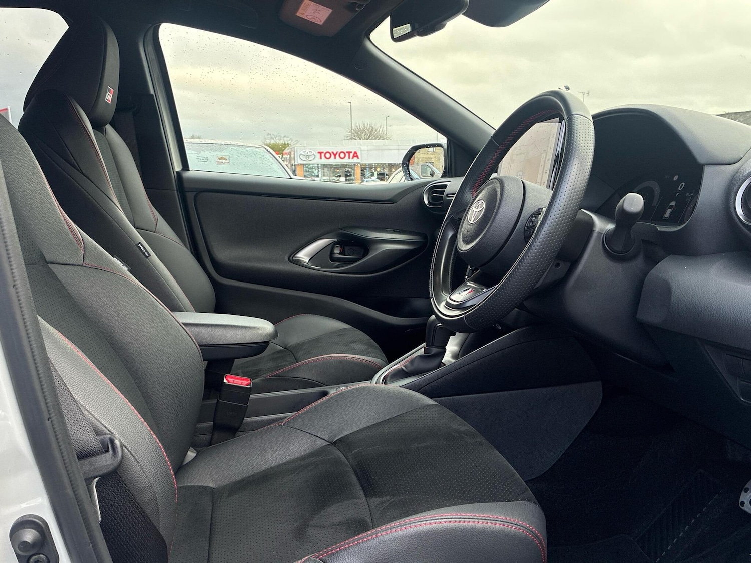 Used Toyota Yaris 2024 for sale - 77218226: Photo 11