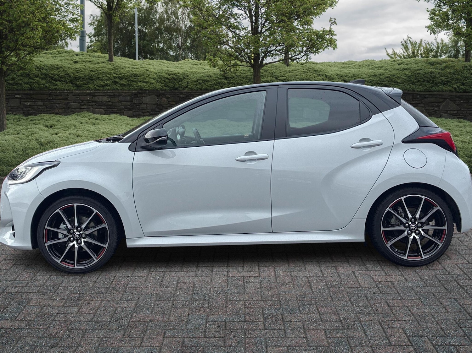 Used Toyota Yaris 2024 for sale - 77218226: Photo 17