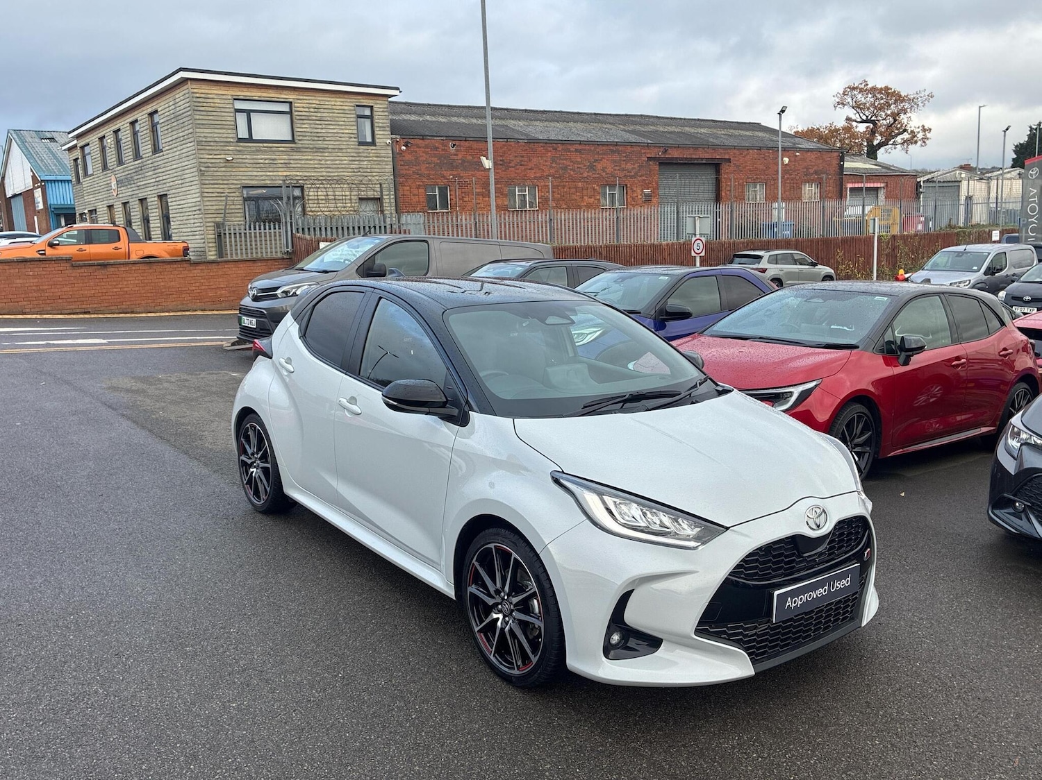 Used Toyota Yaris 2024 for sale - 77218226: Photo 27