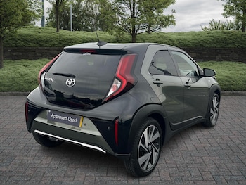 Used Toyota Aygo X 2022 for sale - 76139788: Photo 2