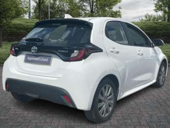 Used Toyota Yaris 2022 for sale - 75248044: Photo