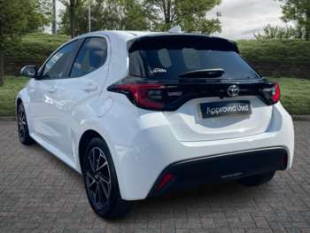 Used Toyota Yaris 2023 for sale - 75042296: Photo