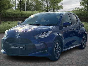 Used Toyota Yaris 2023 for sale - 76318673: Photo