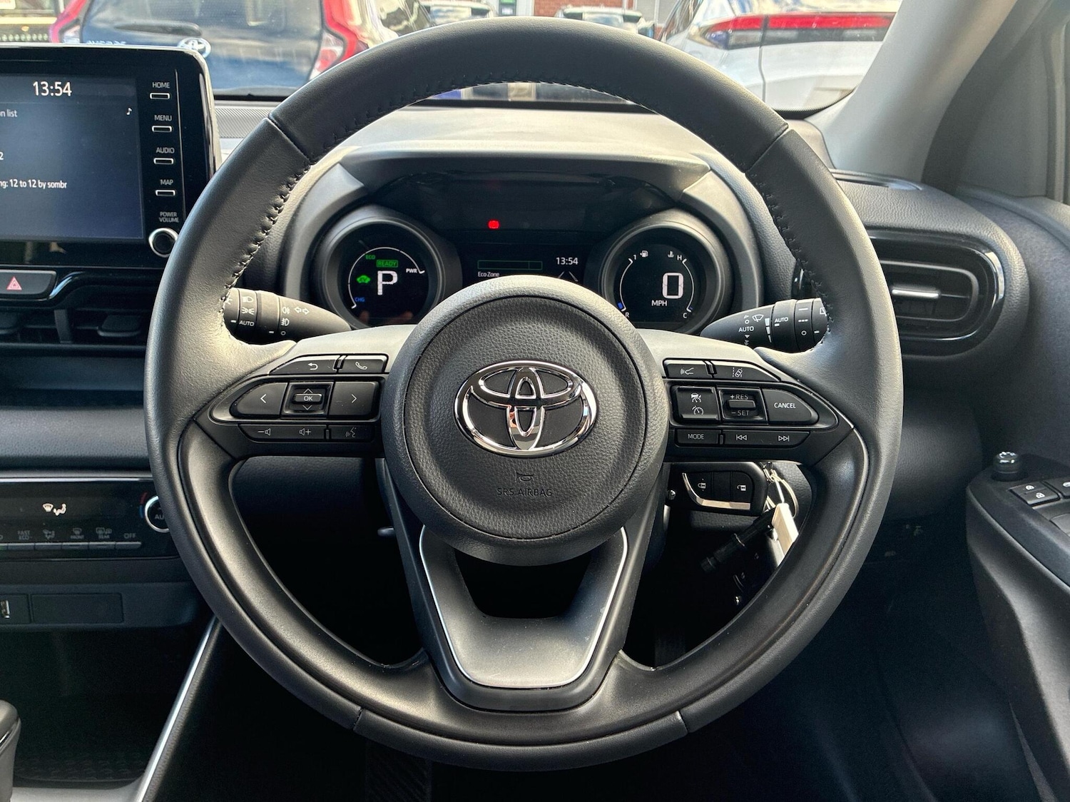 Used Toyota Yaris 2023 for sale - 76318673: Photo 8