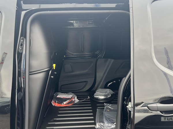 Used Toyota ProAce 2023 for sale - 75340723: Photo 12