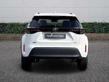 Used Toyota Yaris 2025 for sale - 79389472: Photo