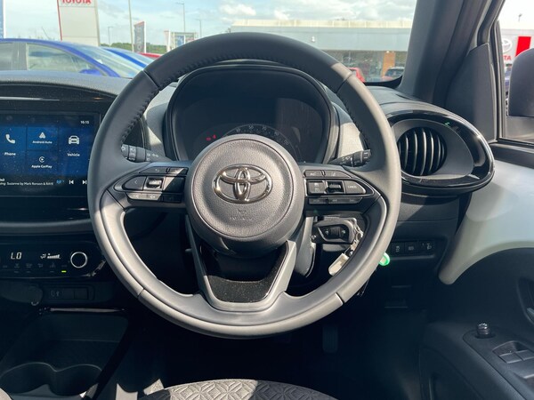Used Toyota Aygo X 2025 for sale - 75226952: Photo 6