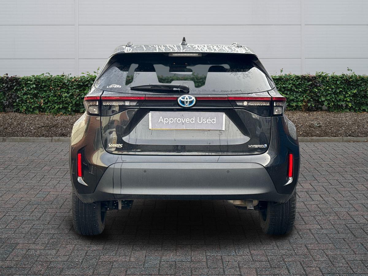 Used Toyota Yaris Cross 2023 for sale - 77893623: Photo 4