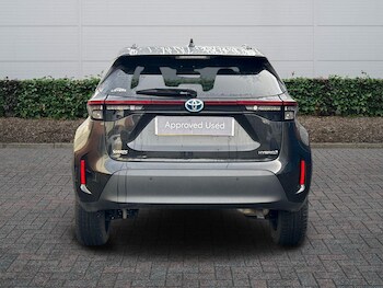 Used Toyota Yaris Cross 2023 for sale - 77893623: Photo