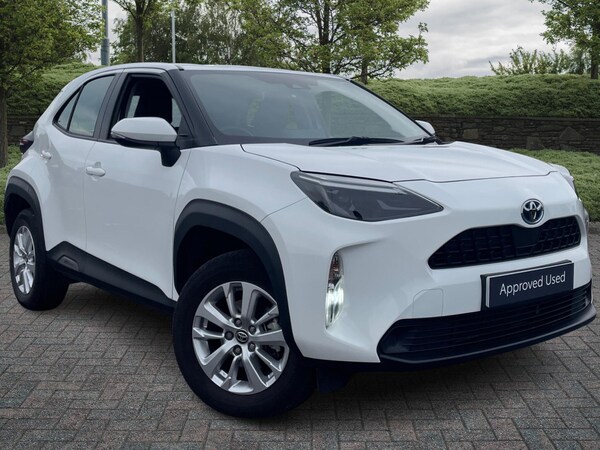 Used Toyota Yaris 2024 for sale - 76061643: Photo 1