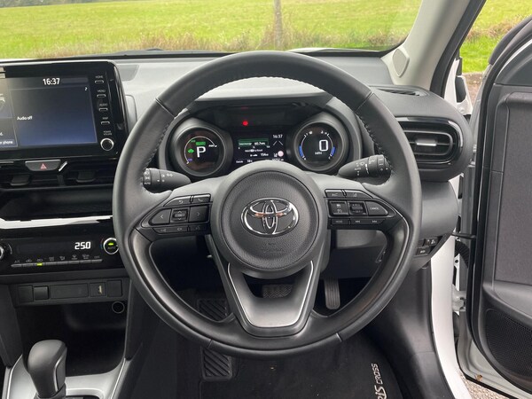 Used Toyota Yaris 2024 for sale - 76061643: Photo 6