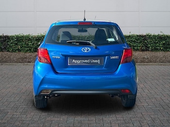 Used Toyota Yaris 2015 for sale - 78449679: Photo