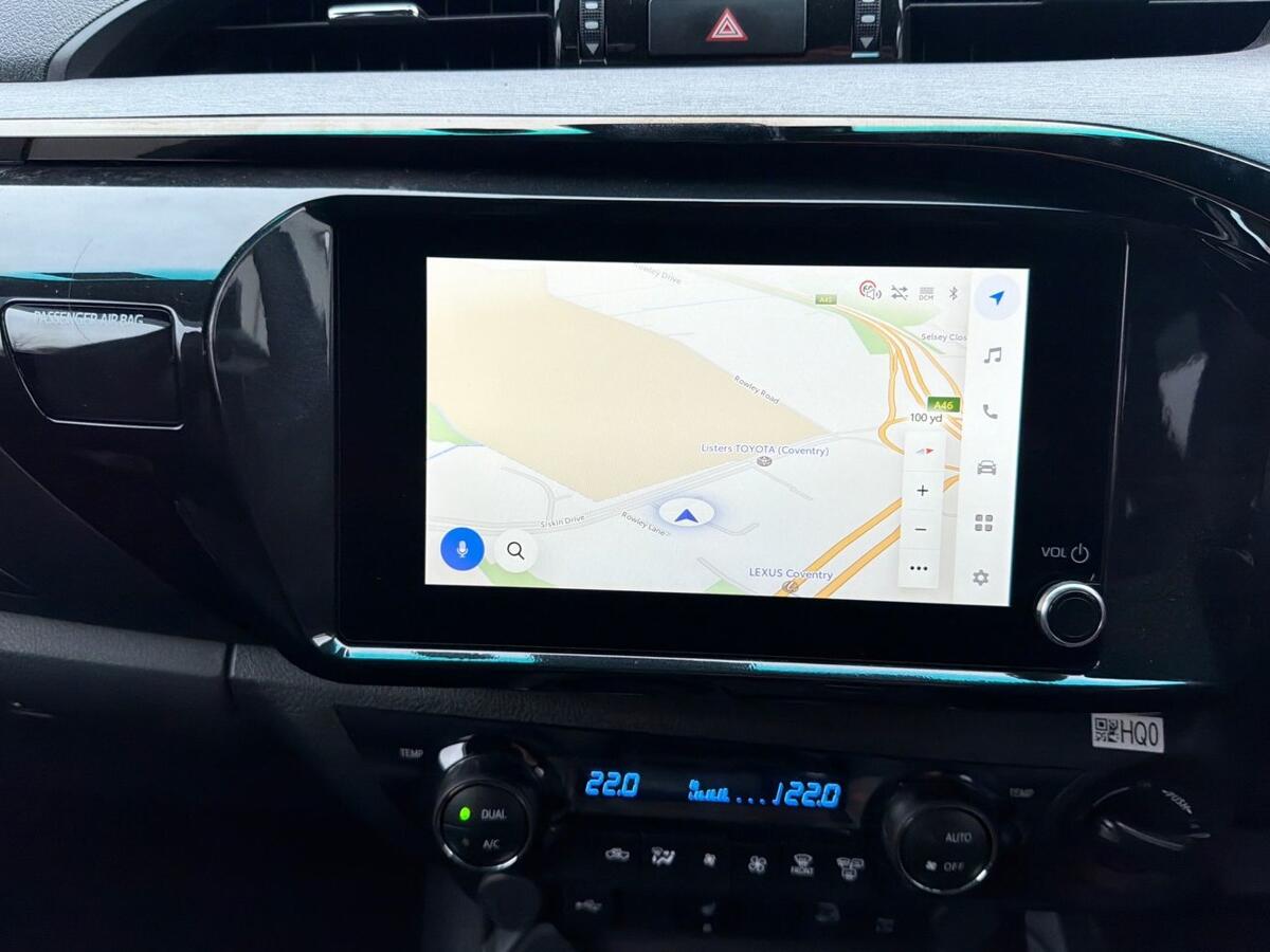 Used Toyota Hilux 2025 for sale - 77893624: Photo 11