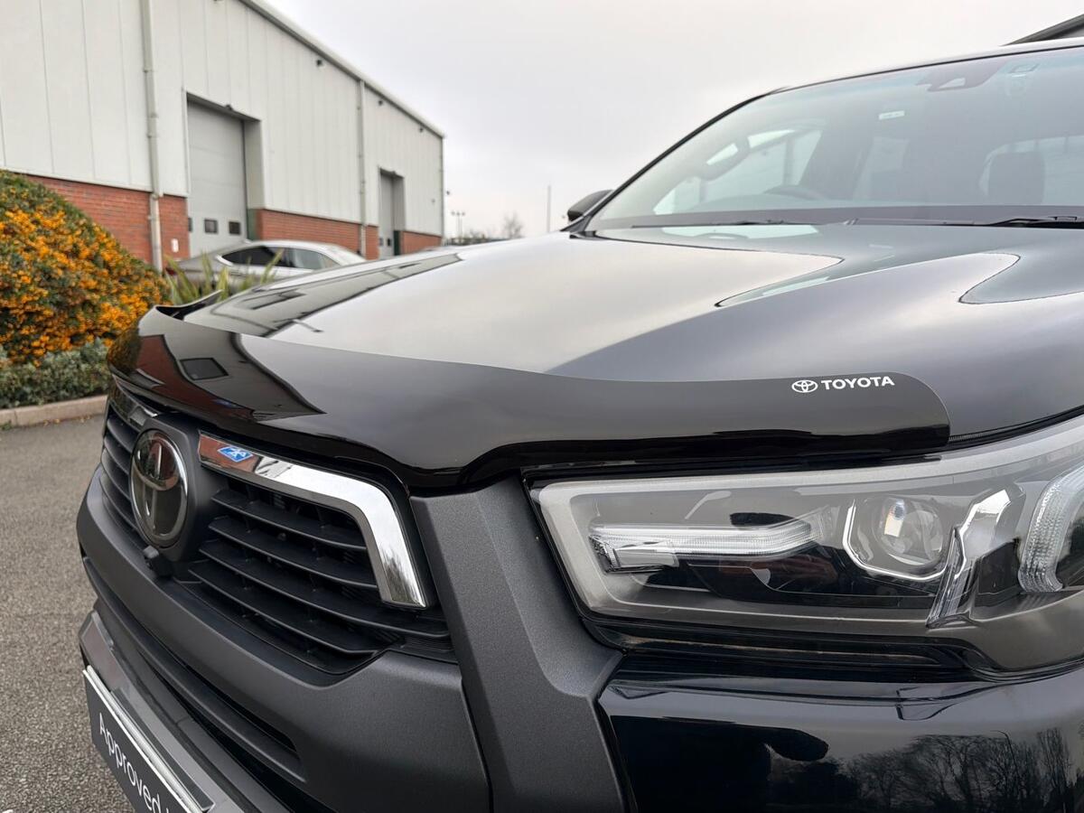 Used Toyota Hilux 2025 for sale - 77893624: Photo 14