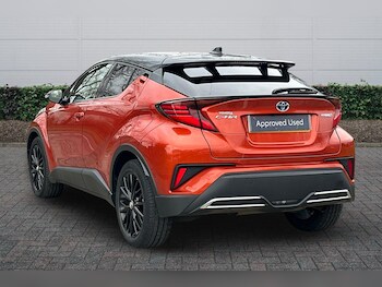 Used Toyota C-HR 2020 for sale - 77627106: Photo