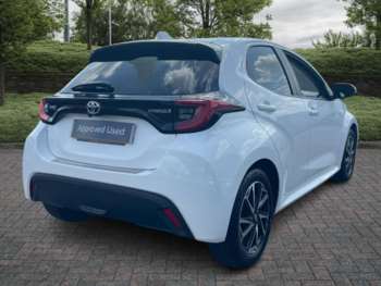 Used Toyota Yaris 2022 for sale - 74991533: Photo