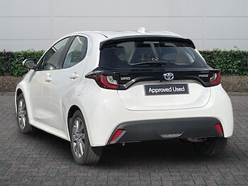 Used Toyota Yaris 2023 for sale - 78948167: Photo