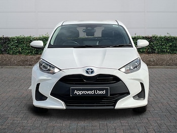 Used Toyota Yaris 2023 for sale - 78948167: Photo