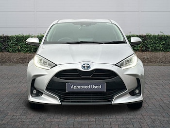 Used Toyota Yaris 2023 for sale - 77427420: Photo