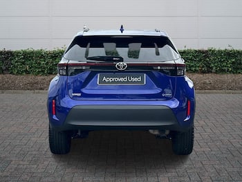 Used Toyota Yaris 2024 for sale - 79678223: Photo