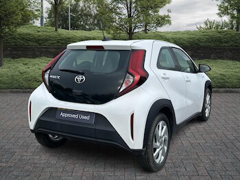 Used Toyota Aygo X 2023 for sale - 76551855: Photo