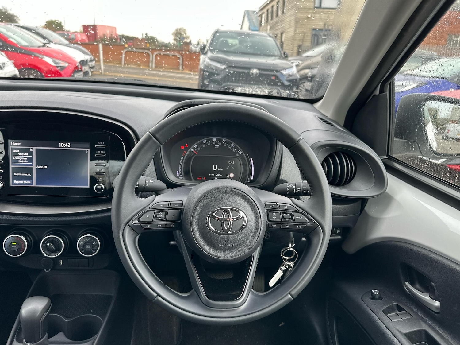 Used Toyota Aygo X 2023 for sale - 76551855: Photo 6