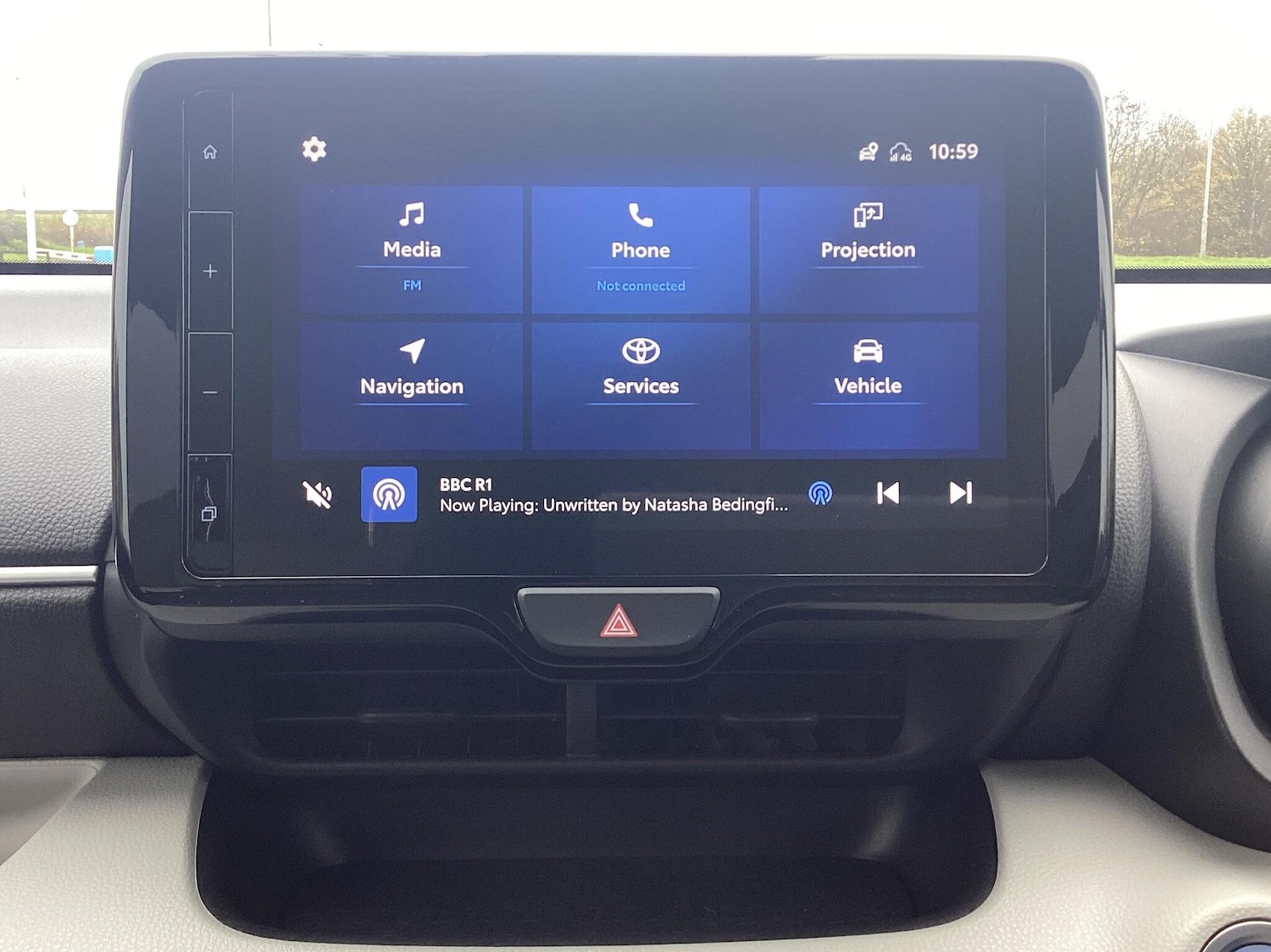 Used Toyota Yaris 2023 for sale - 76400323: Photo 7