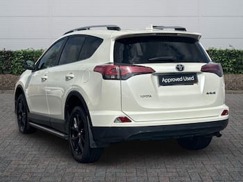 Used Toyota RAV4 2018 for sale - 79678208: Photo