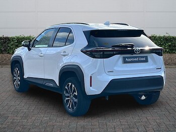 Used Toyota Yaris 2023 for sale - 77725194: Photo