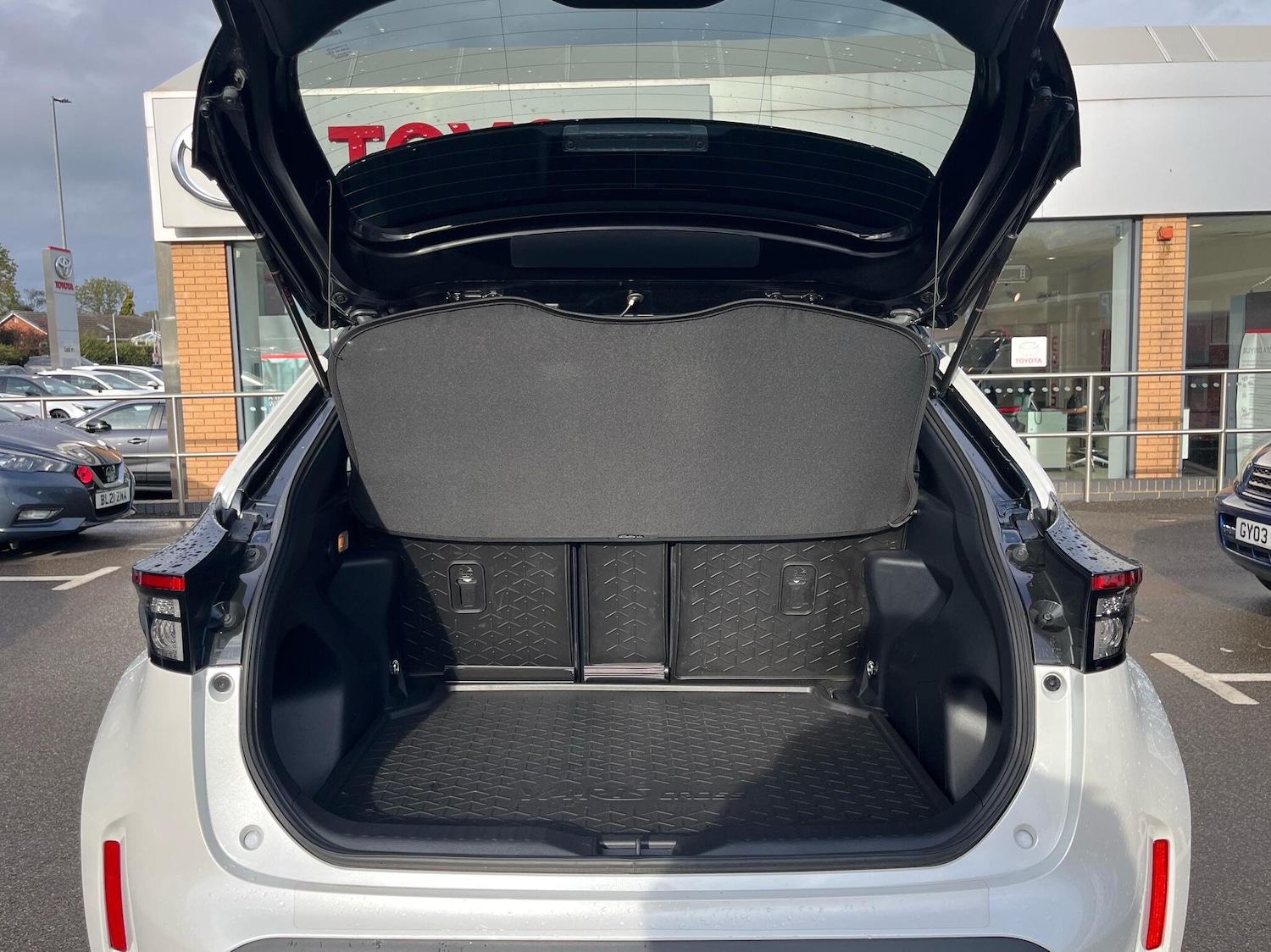 Used Toyota Yaris Cross 2022 for sale - 77192983: Photo 8