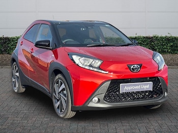 2025 (75) - 1.0 VVT-i Edge 5dr