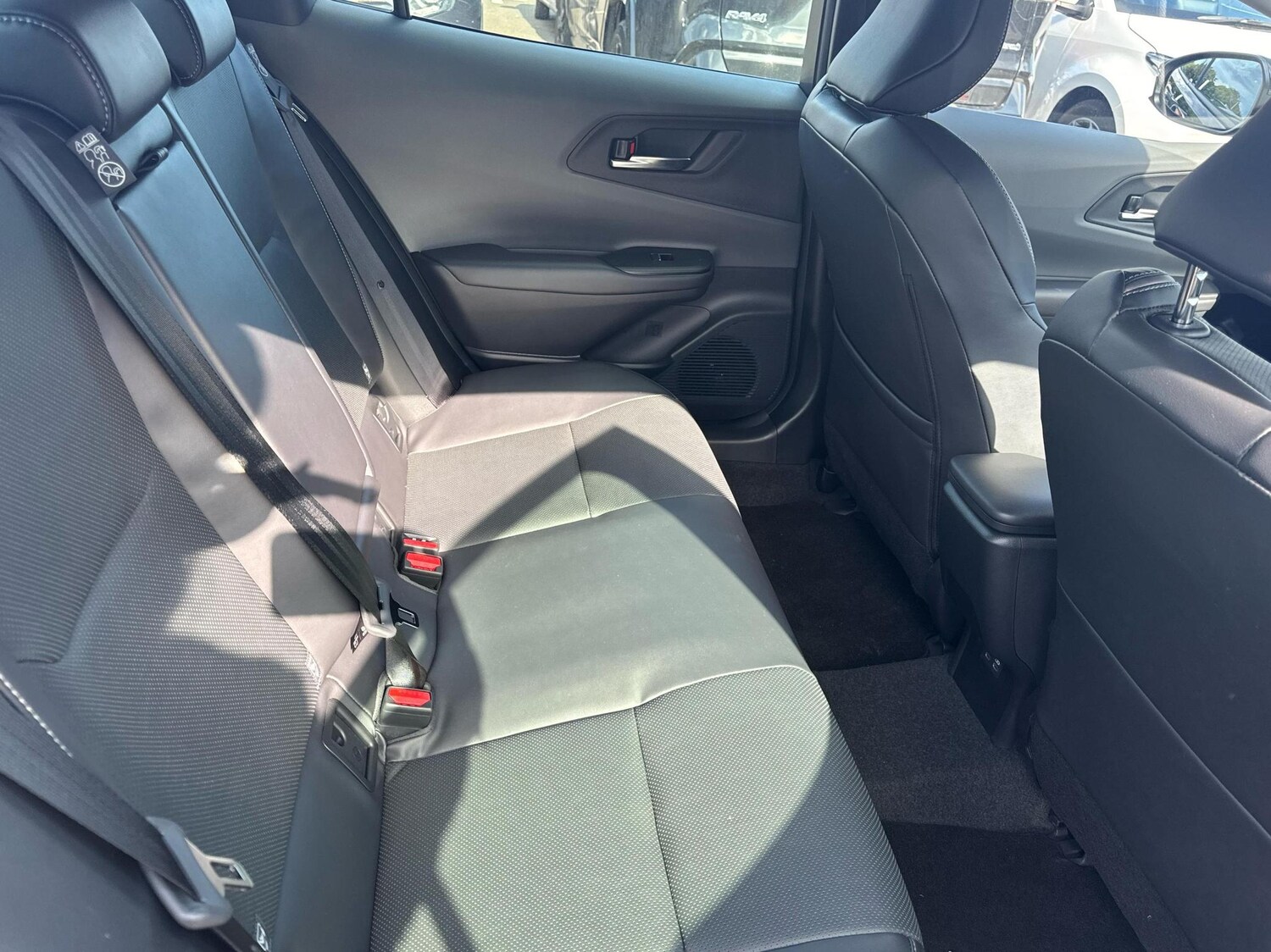 Used Toyota Prius 2024 for sale - 77893618: Photo 13