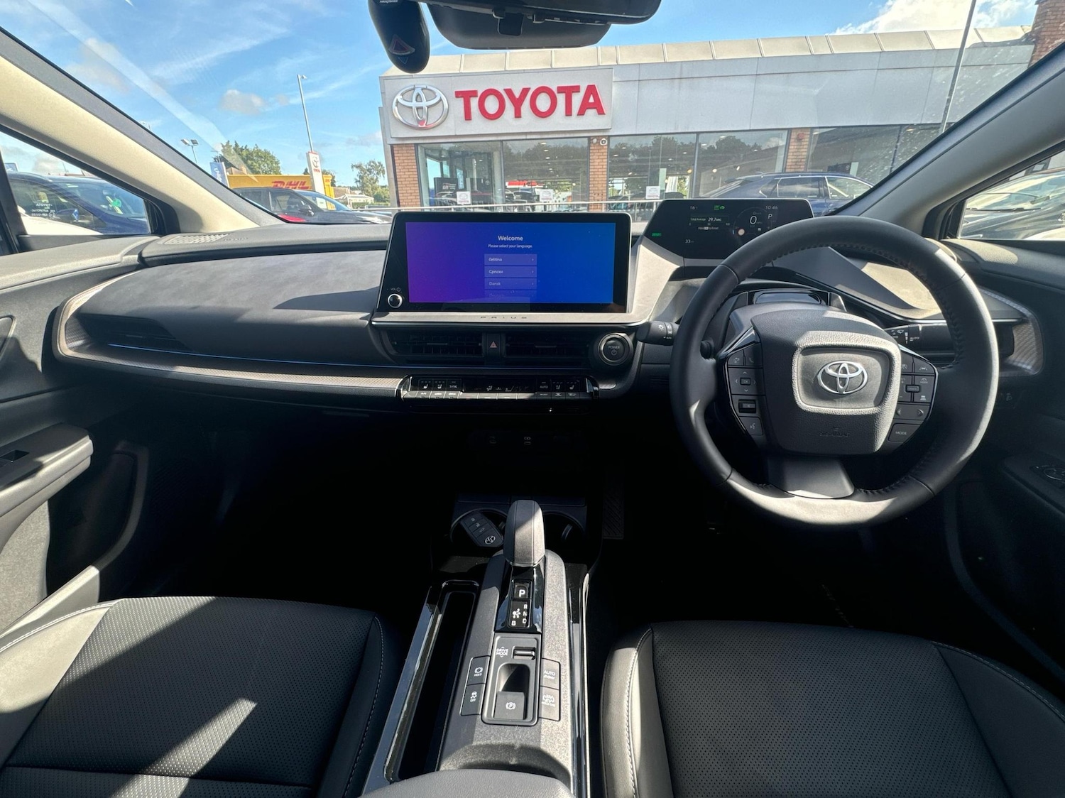 Used Toyota Prius 2024 for sale - 77893618: Photo 5