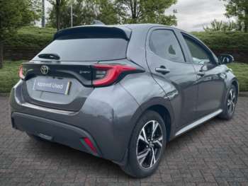 Used Toyota Yaris 2024 for sale - 74385038: Photo
