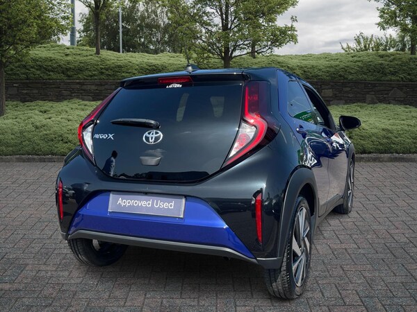 Used Toyota Aygo X 2022 for sale - 75659637: Photo 2