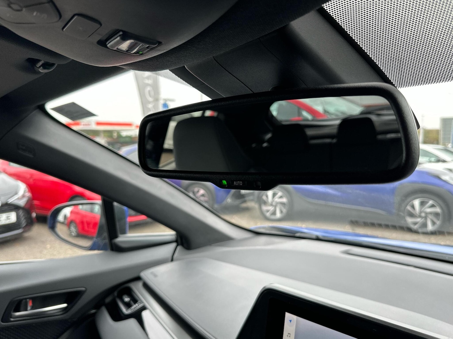 Used Toyota C-HR 2022 for sale - 76730815: Photo 31