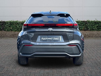 Used Toyota C-HR 2025 for sale - 79000855: Photo