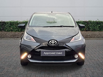 Used Toyota AYGO 2017 for sale - 77124805: Photo