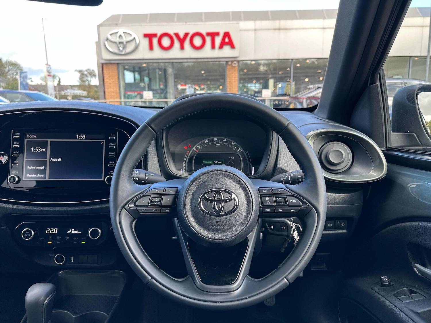 Used Toyota Aygo X 2022 for sale - 76359806: Photo 6