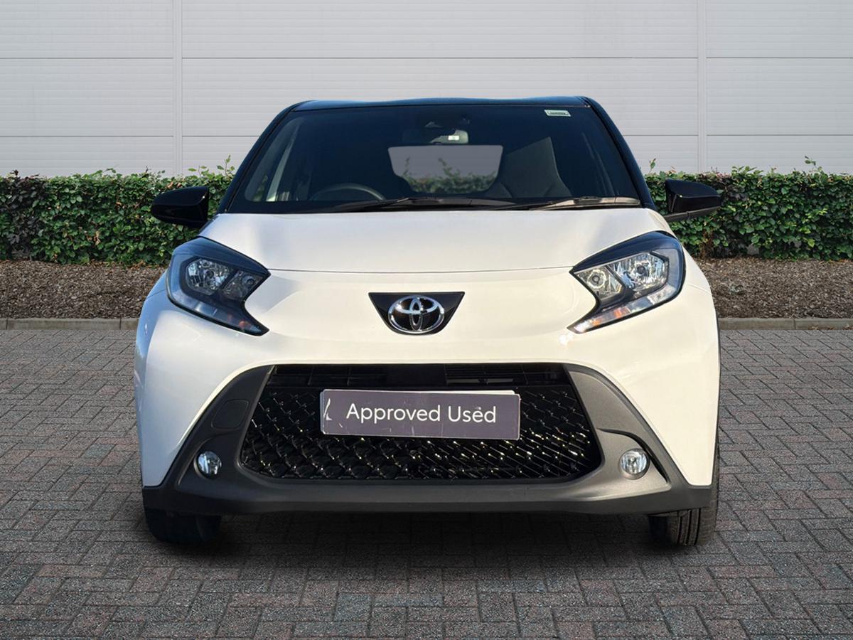Used Toyota Aygo X 2023 for sale - 76730809: Photo 3