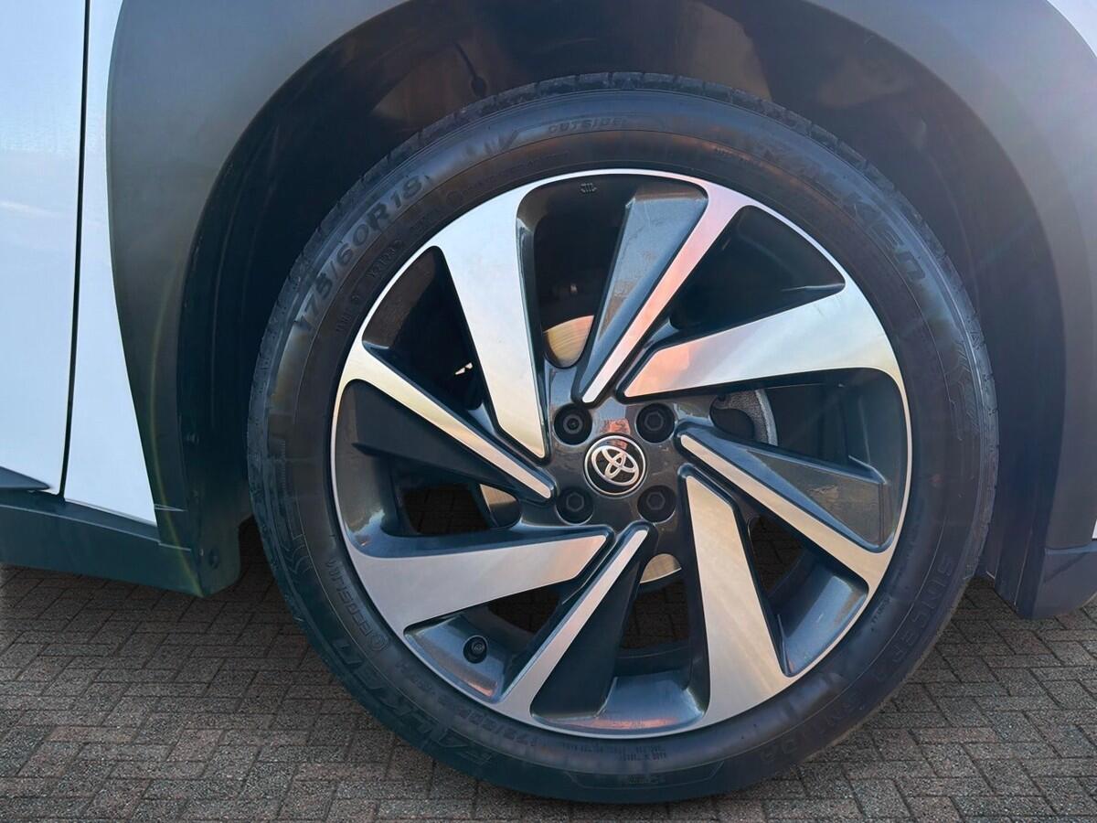 Used Toyota Aygo X 2023 for sale - 76730809: Photo 6