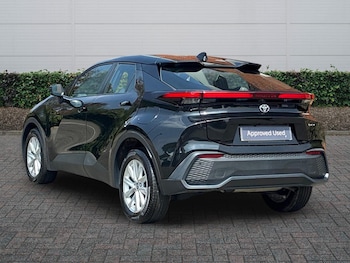 Used Toyota C-HR 2025 for sale - 79363271: Photo