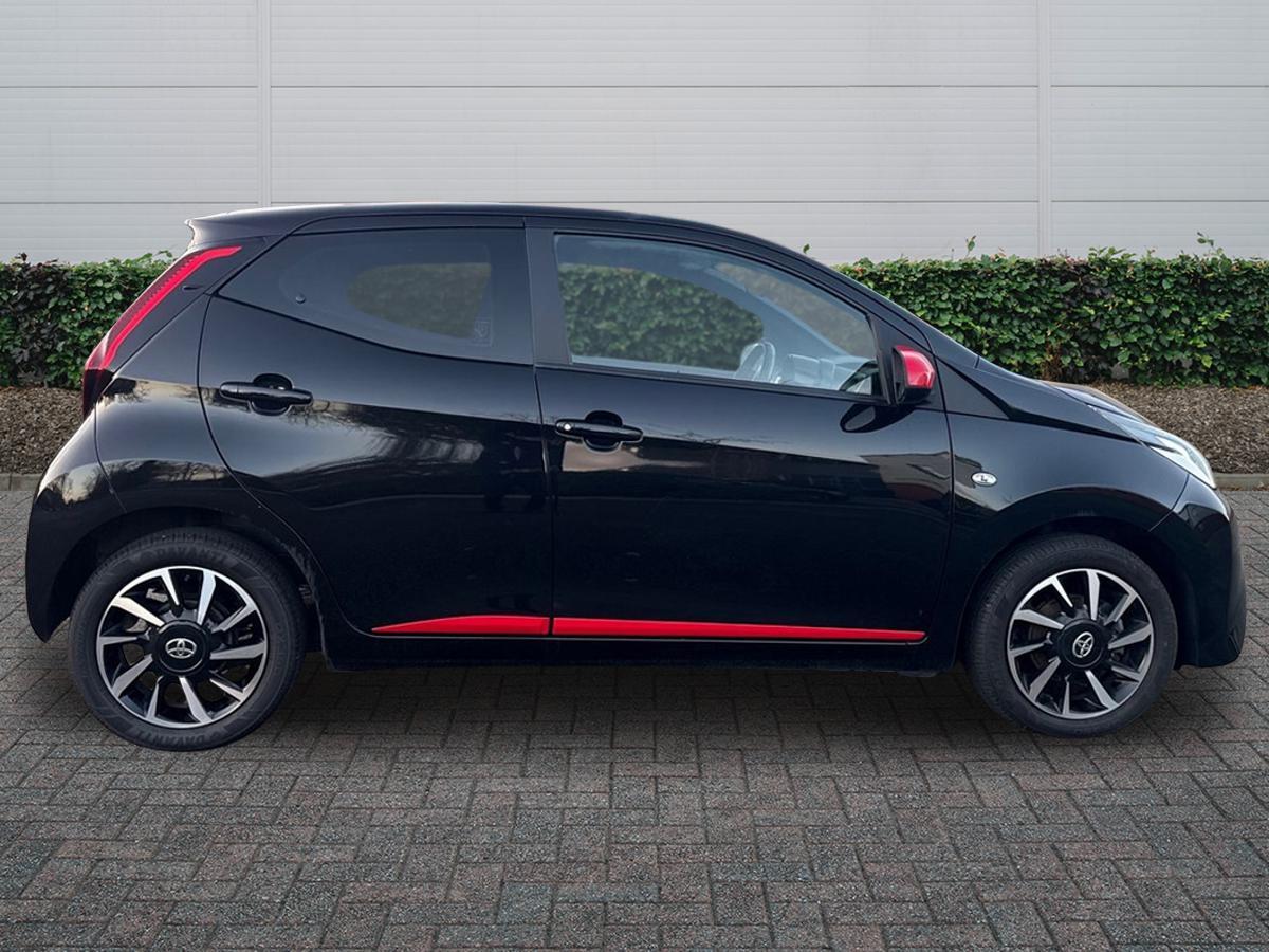 Used Toyota AYGO 2021 for sale - 76888256: Photo 5
